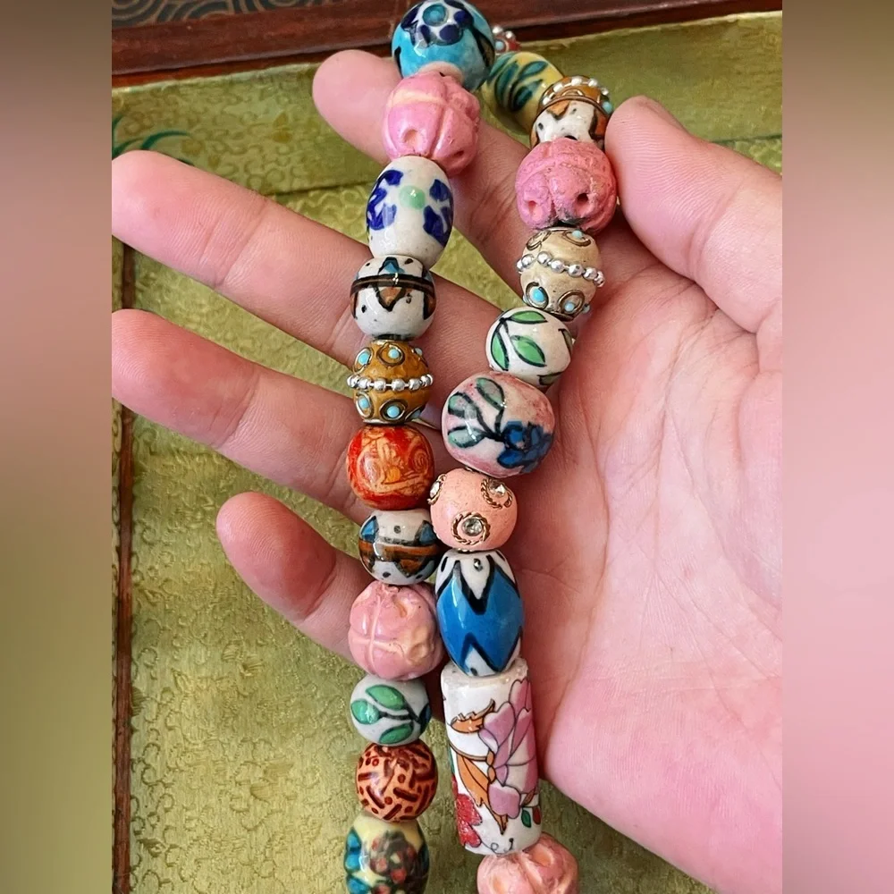Vintage Handcrafted Chinese Porcelain Bead Necklace Ceramic Enamel Floral - Picture 6 of 12